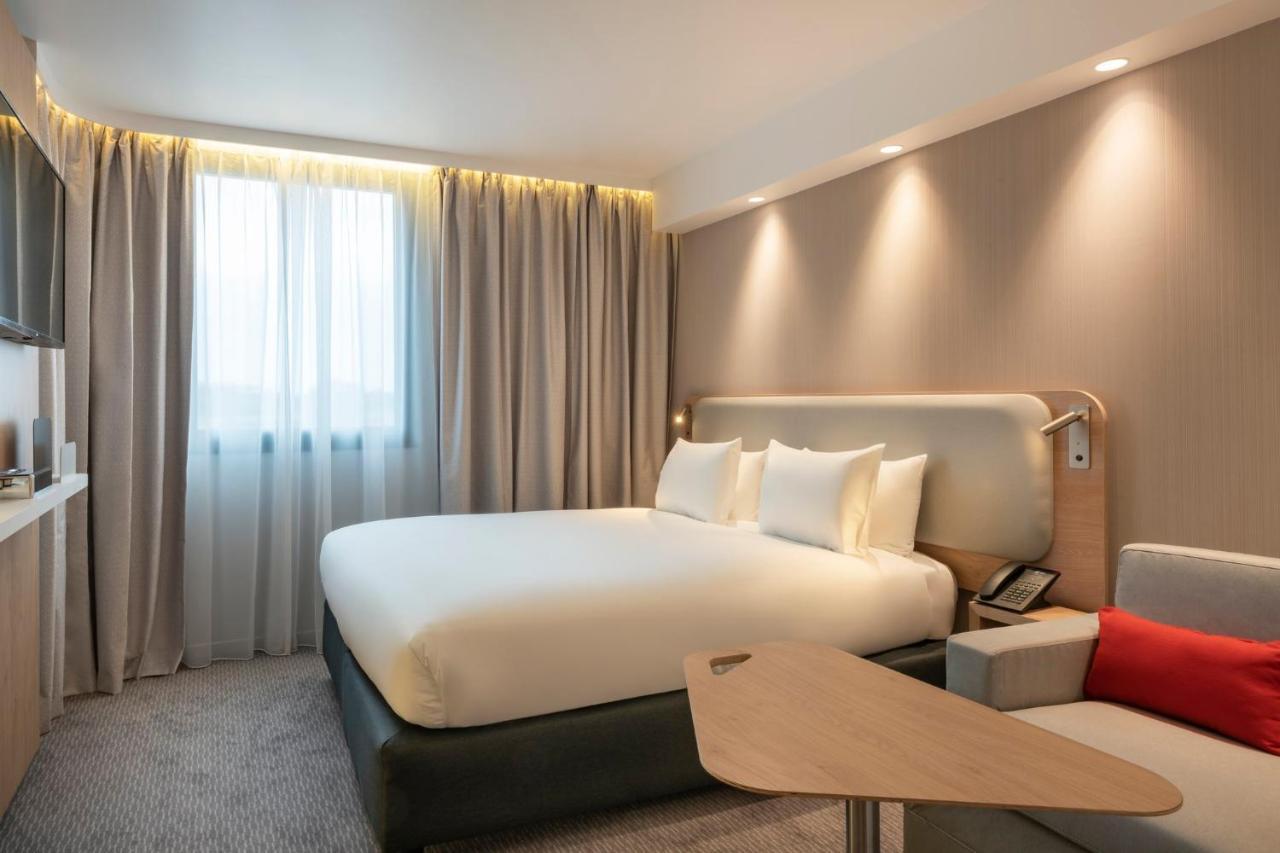 Holiday Inn Express - Marne-La-Vallee Val D'Europe By Ihg Байи-Романвилие Екстериор снимка